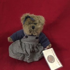 Beary Russ Plush Teddy Bear-“Daphne" NWT